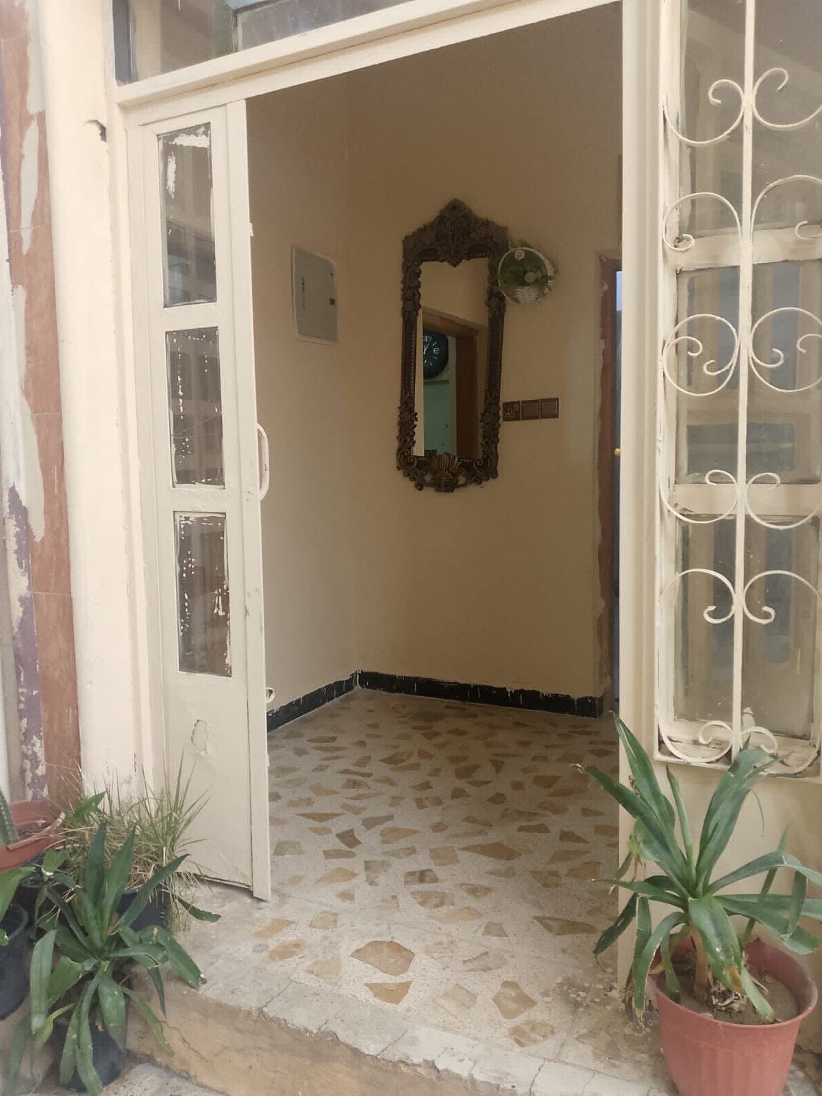 دار سكن للبيع في حي نزال - 4