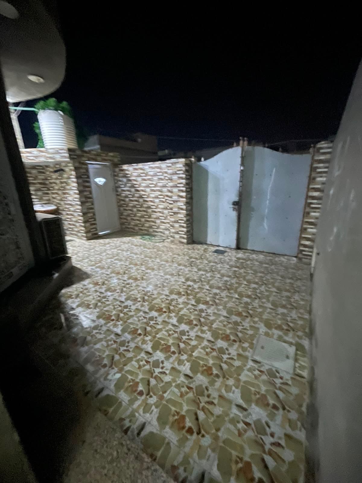 بيت للبيع