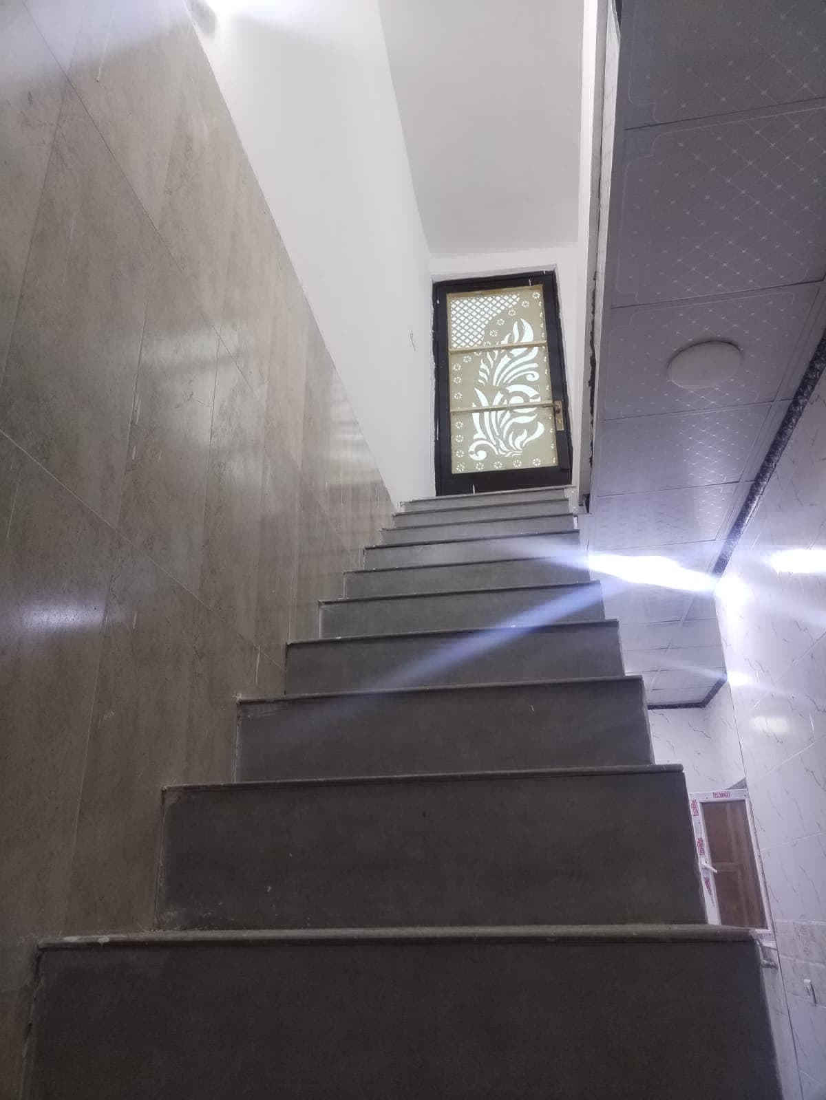 بيت للبيع - Image 1