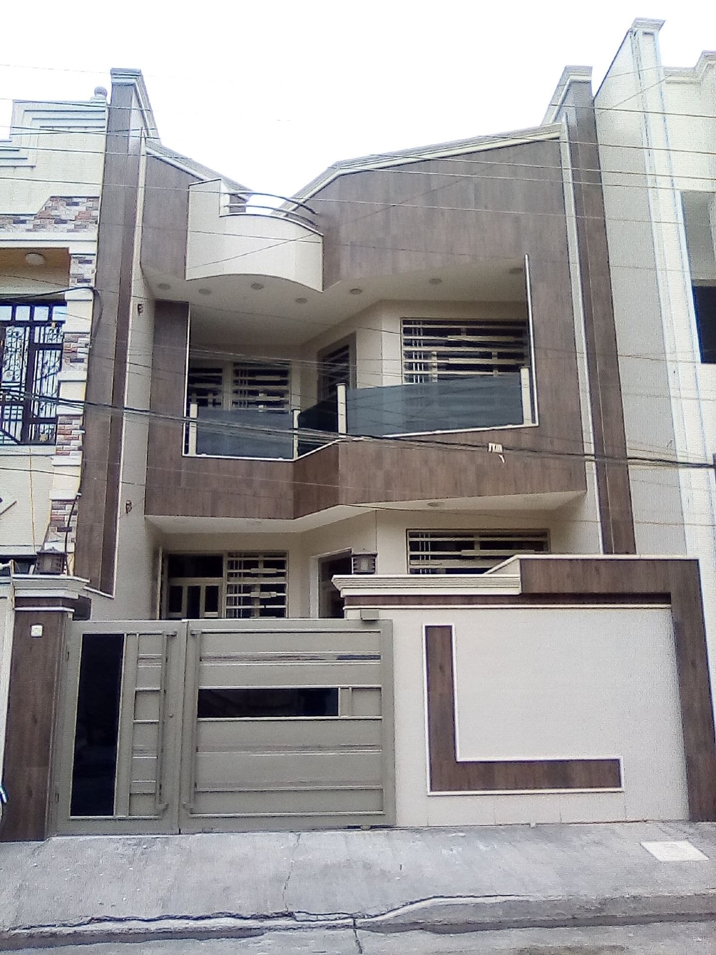 ثلاثه طوابق - Image 1