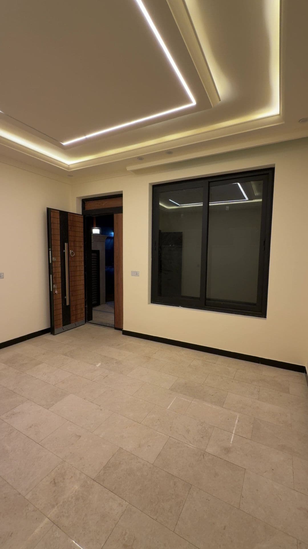 منزل طابقين ونص  - 2