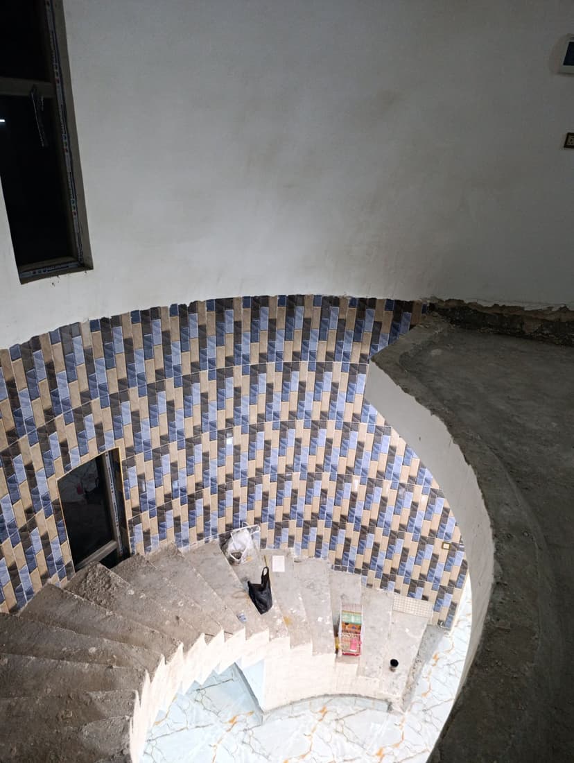 يتوفر دا للبيع 