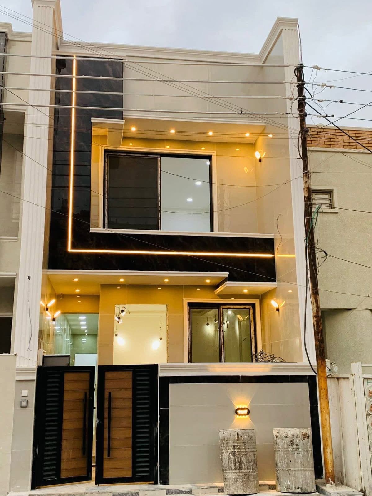 للبيع 100متر في الجهاد الشارقة قريب جدا من 40  - Image 1