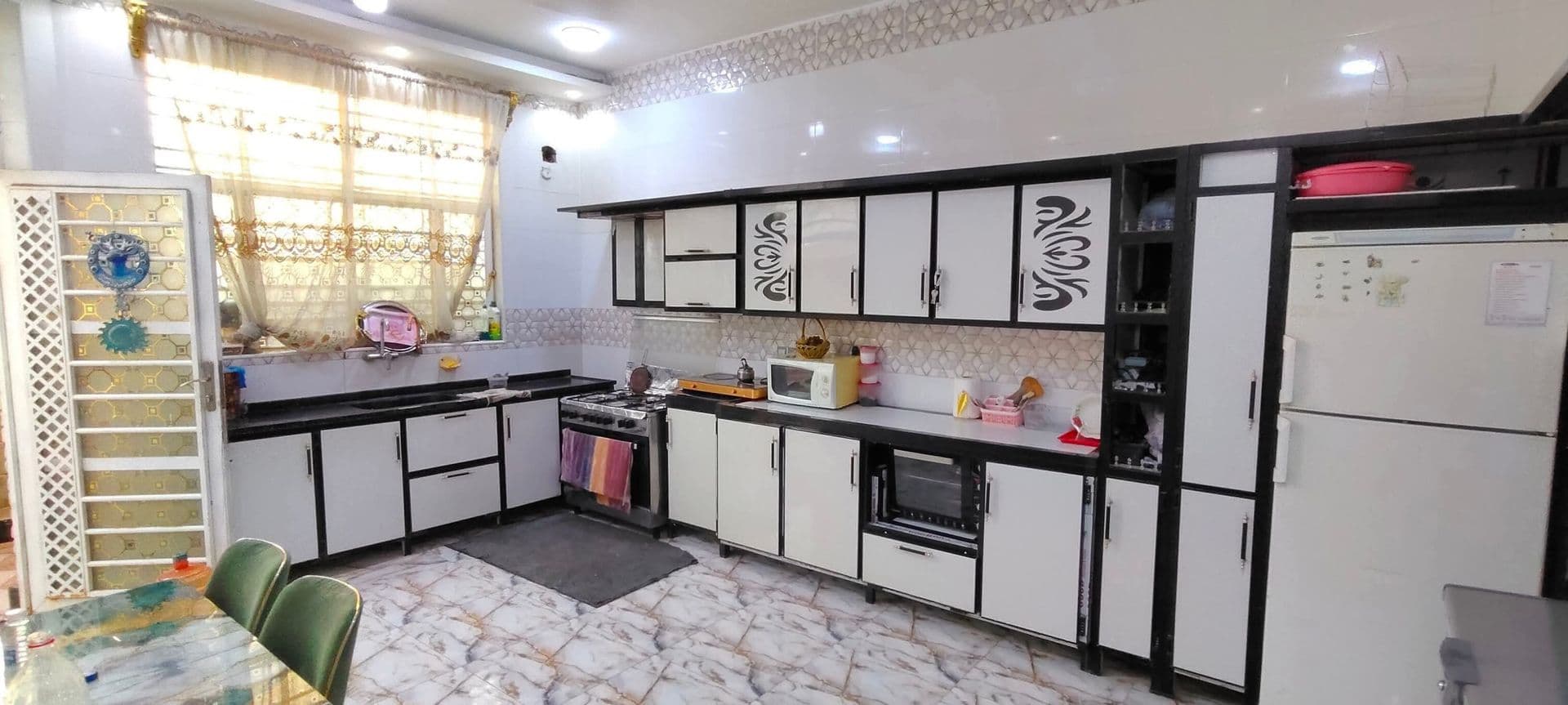 بيت للبيع - Image 1