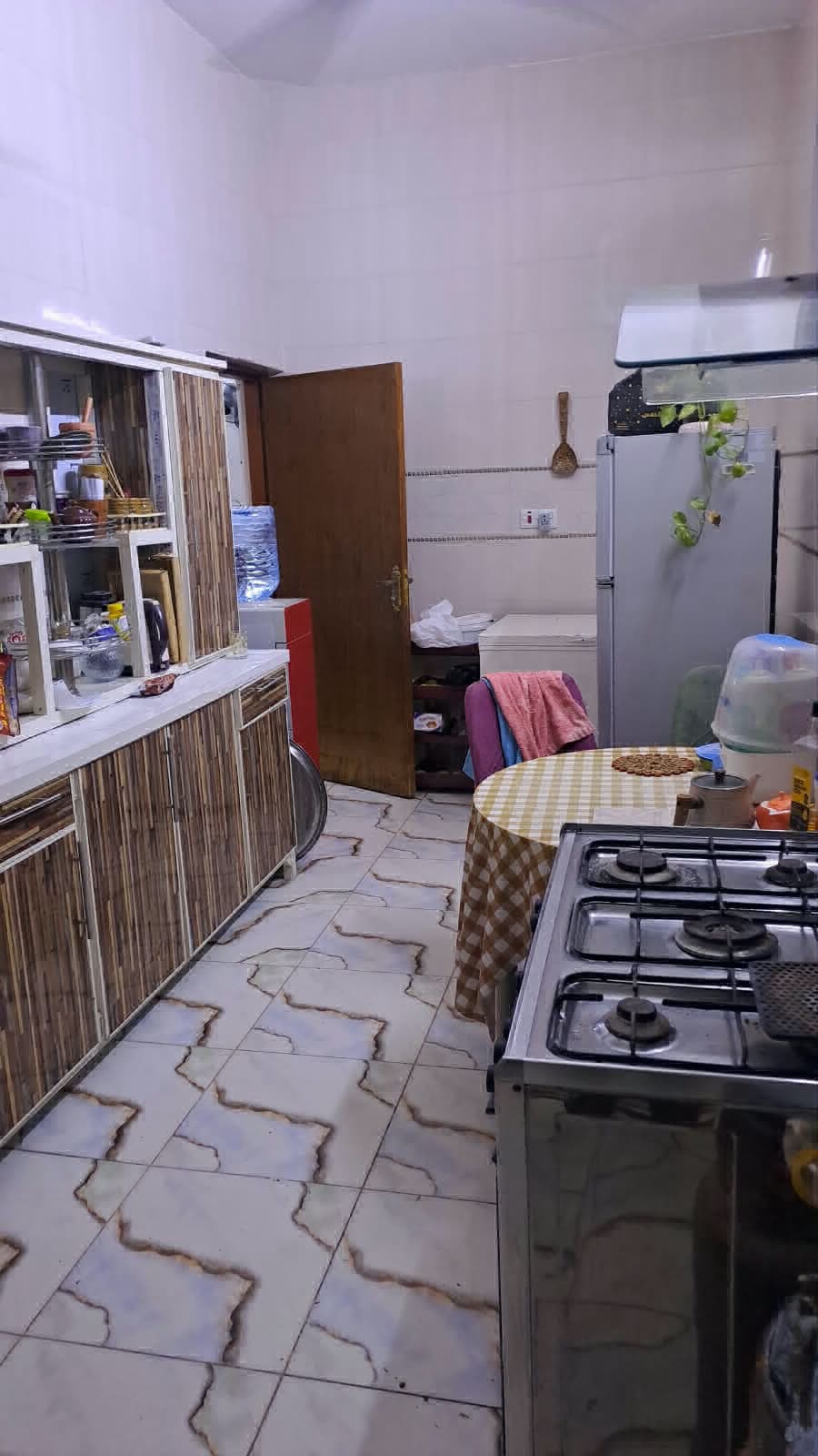 بيت للبيع
