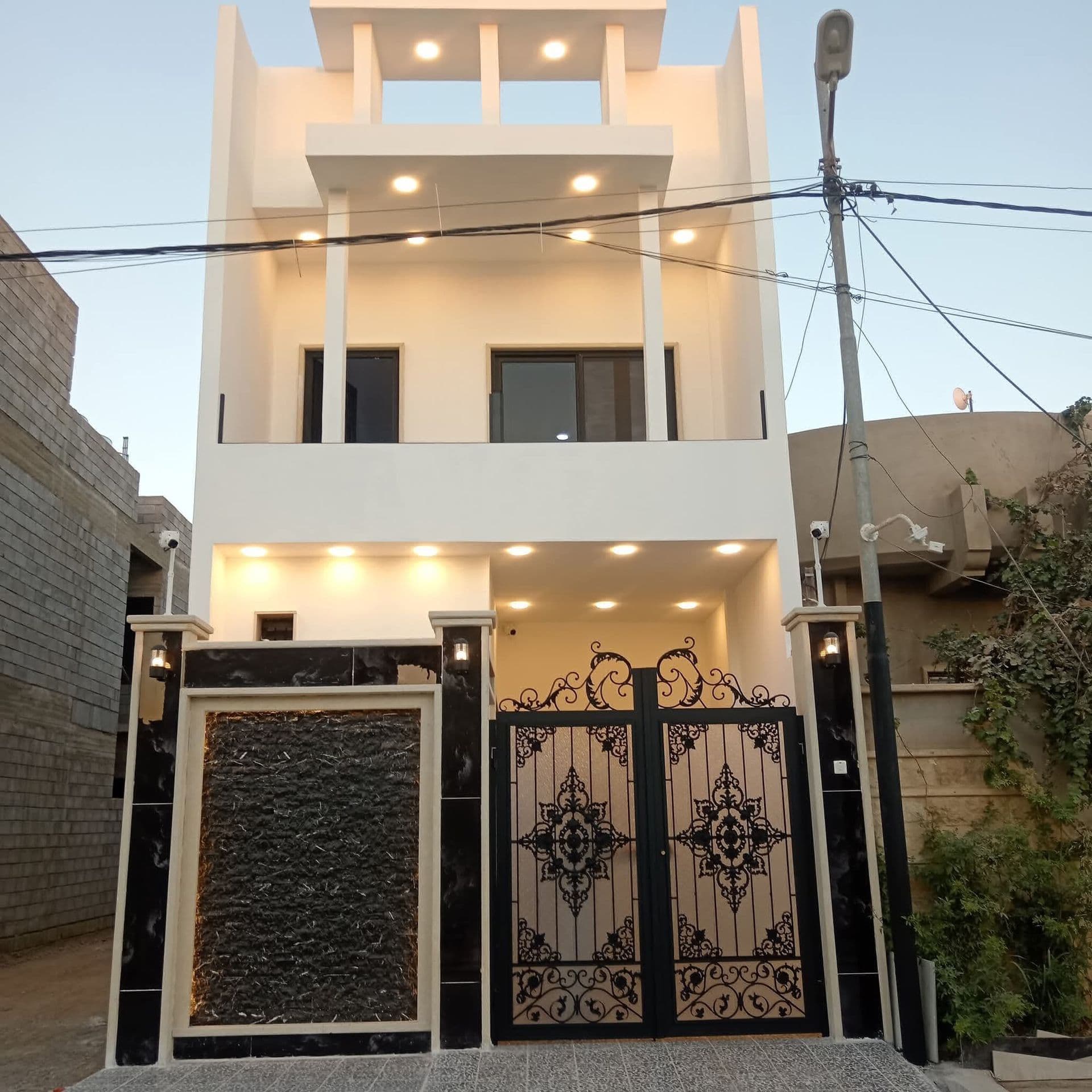 بيت حديث 