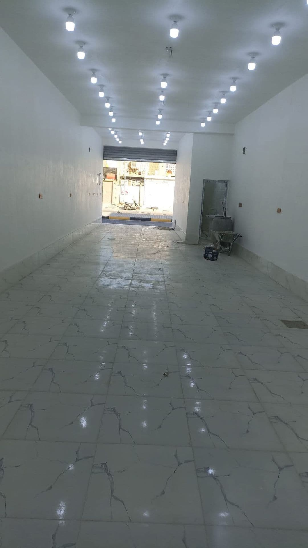 قاعه للبيع - Thumbnail 8