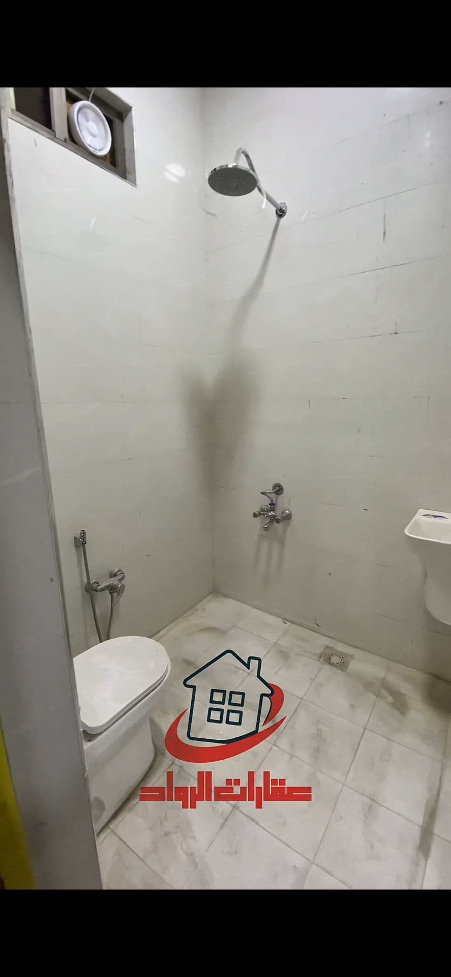 شقق في سوق الجنينة تصلح عيادات ومكاتب - Thumbnail 2