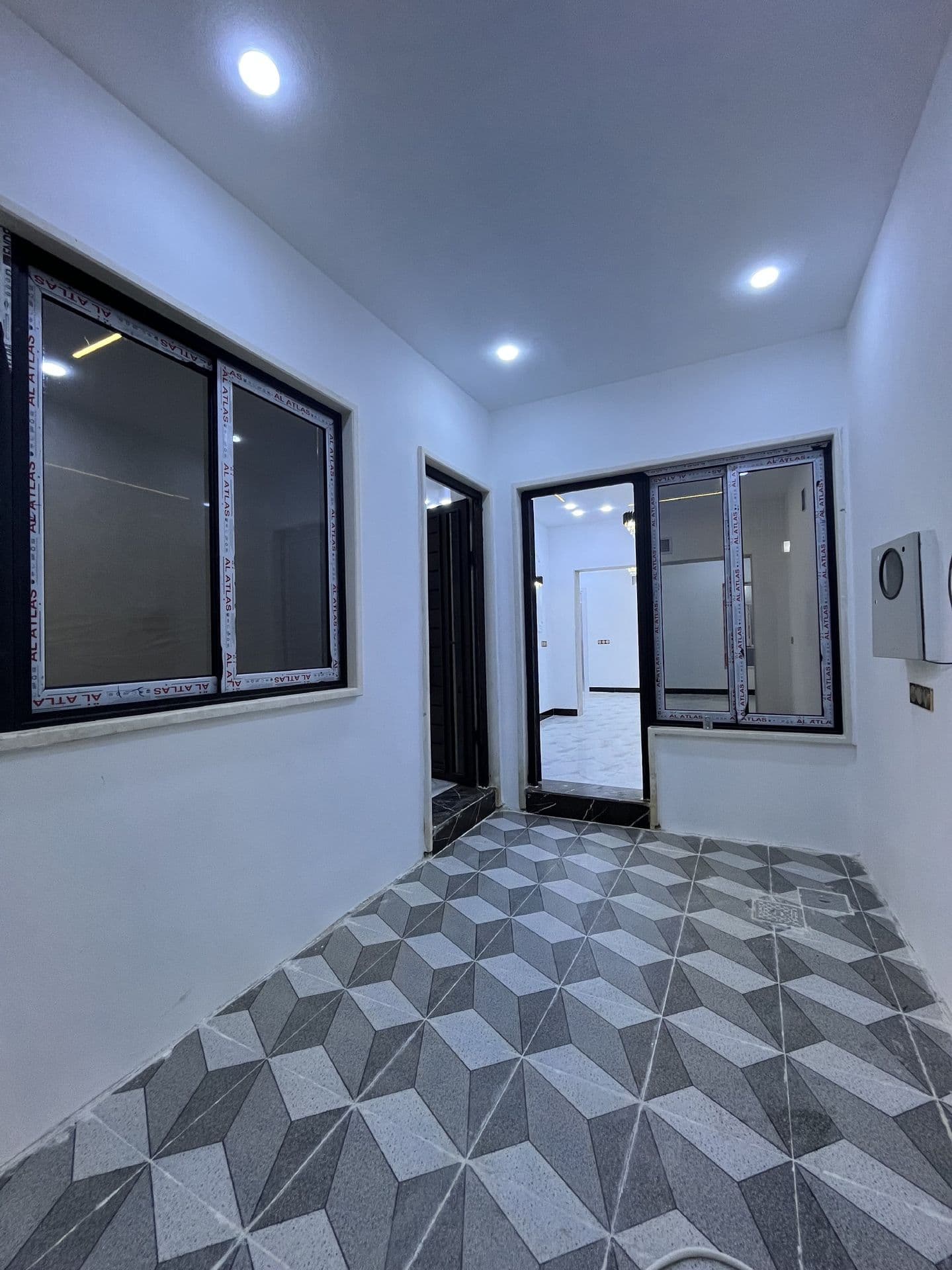 بيت حديث للبيع - Thumbnail 40