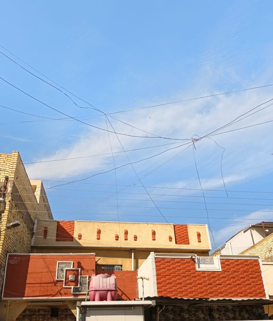 طابق ونص - Image 1