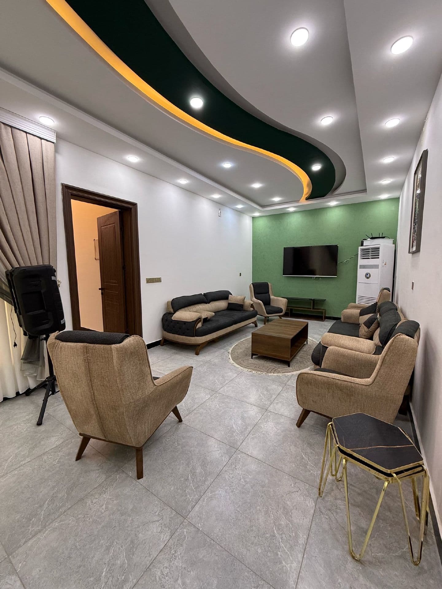 مزرعة  - 2