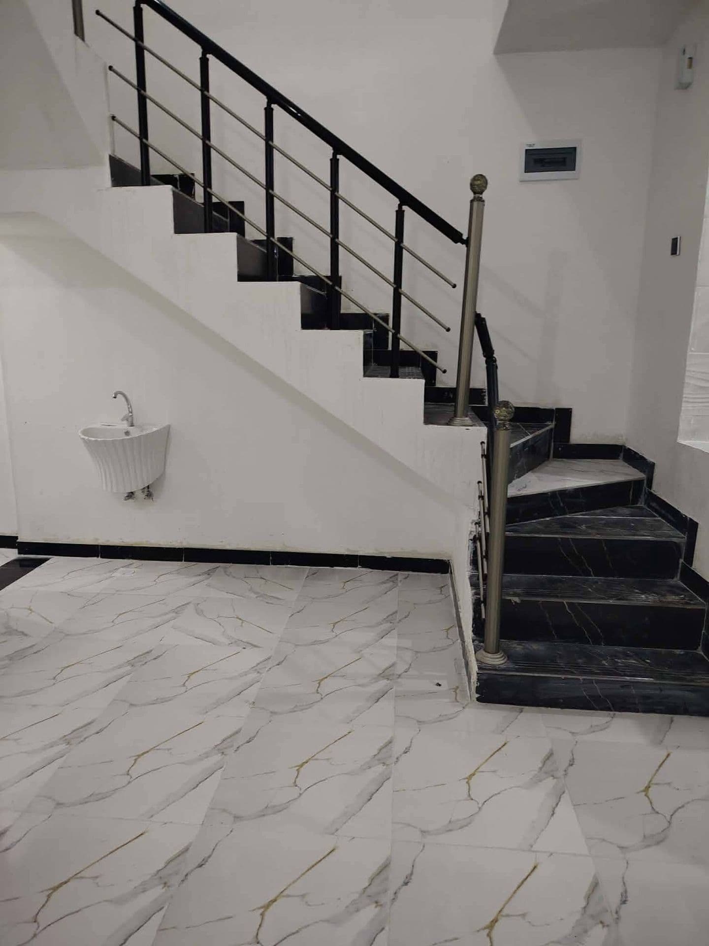 بيت للبيع - Thumbnail 3