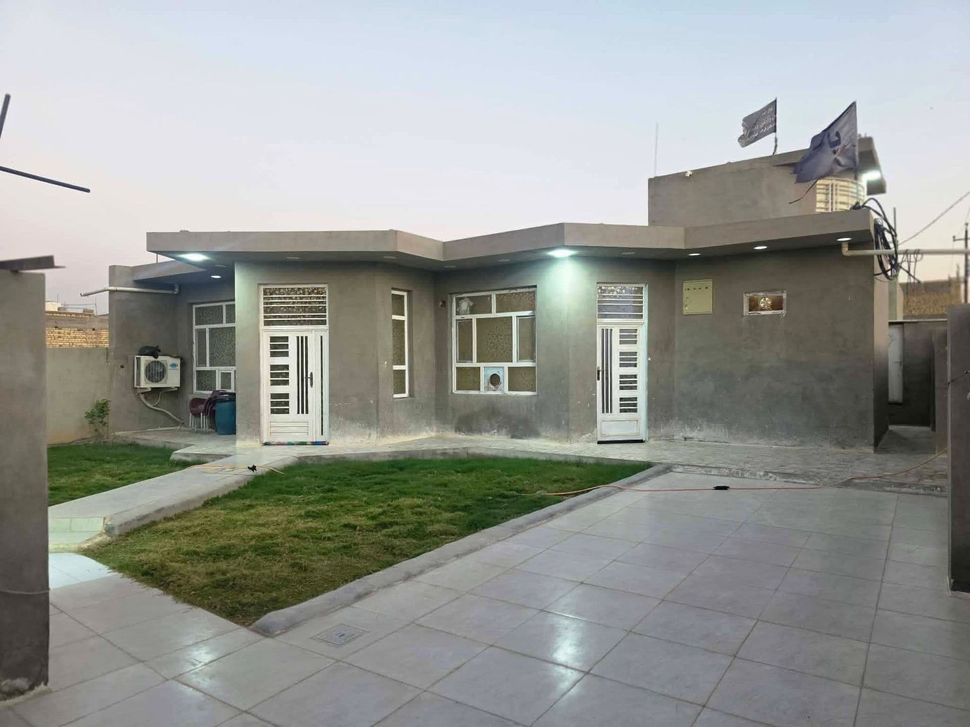 بيت للبيع - Image 1