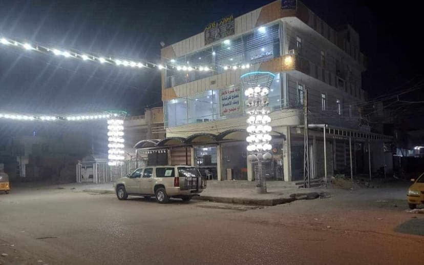 بنايه ركن للبيع تجاريه