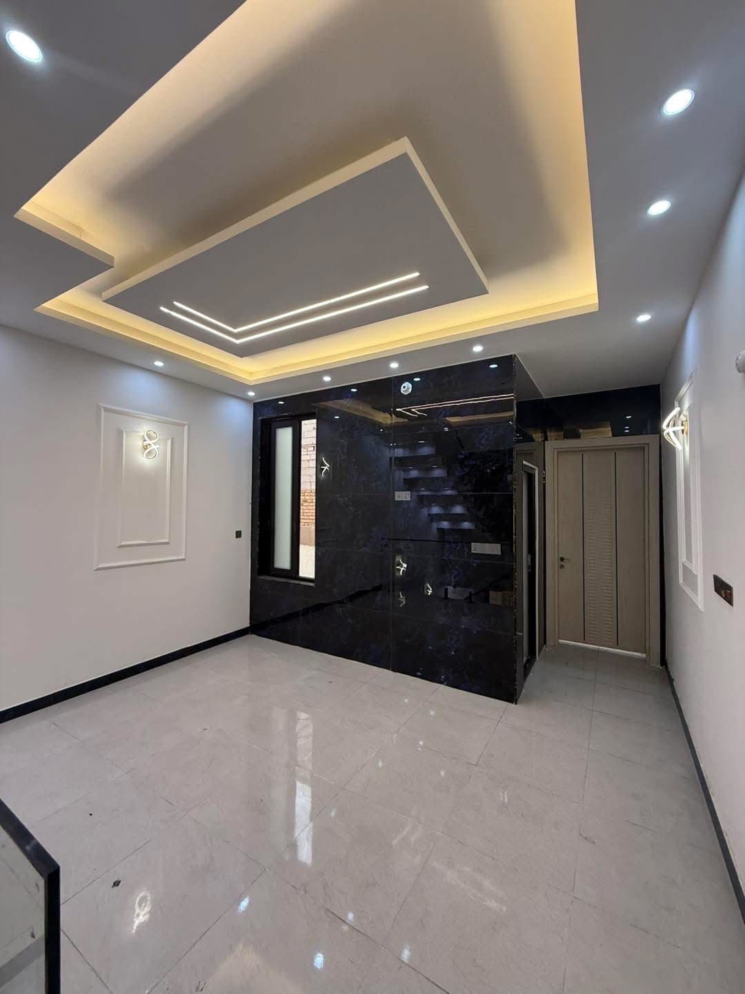 دار لبيع - Image 1