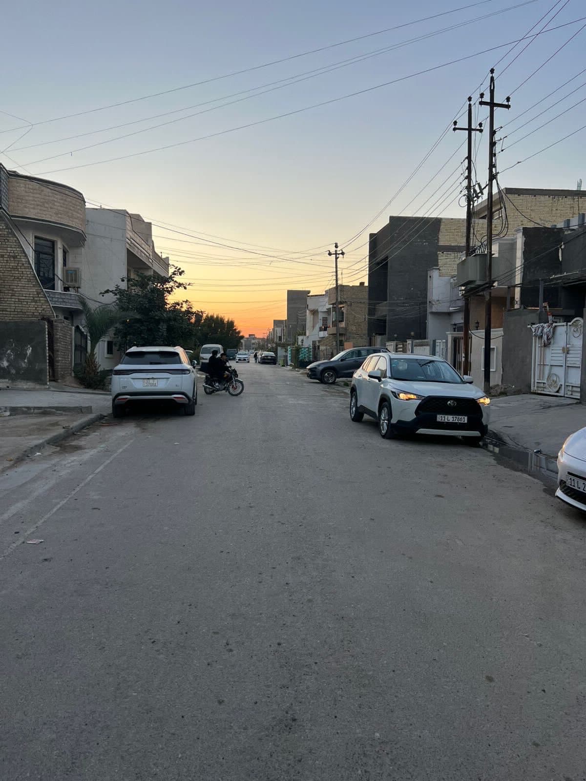 دار للبيع 120متر Vlp ثلاث طوابق 4غرف نوم سويت حي الجهاد الأساتذة  - 4