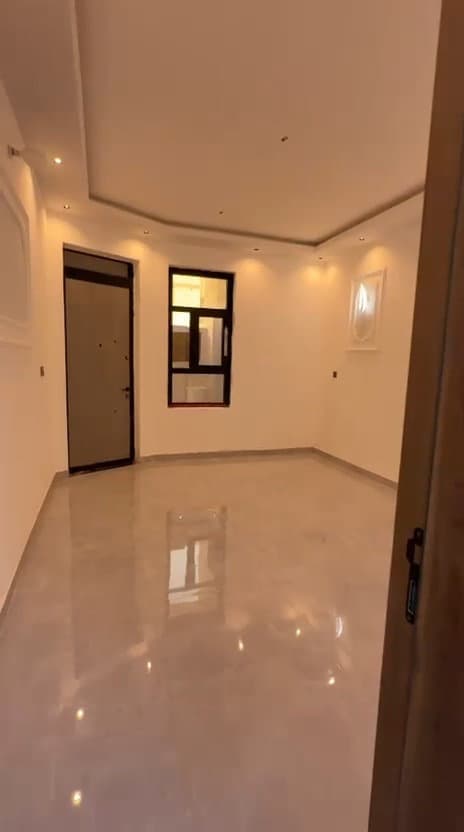 دار للبيع جديد في حي  البساتين الشعب  - Thumbnail 6