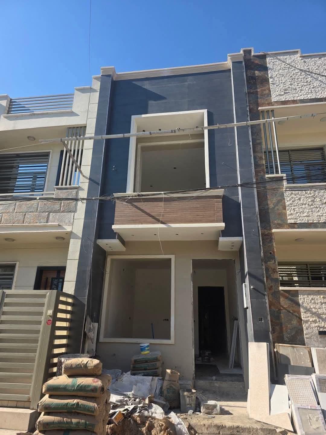 دار في حي الجهاد - Image 1