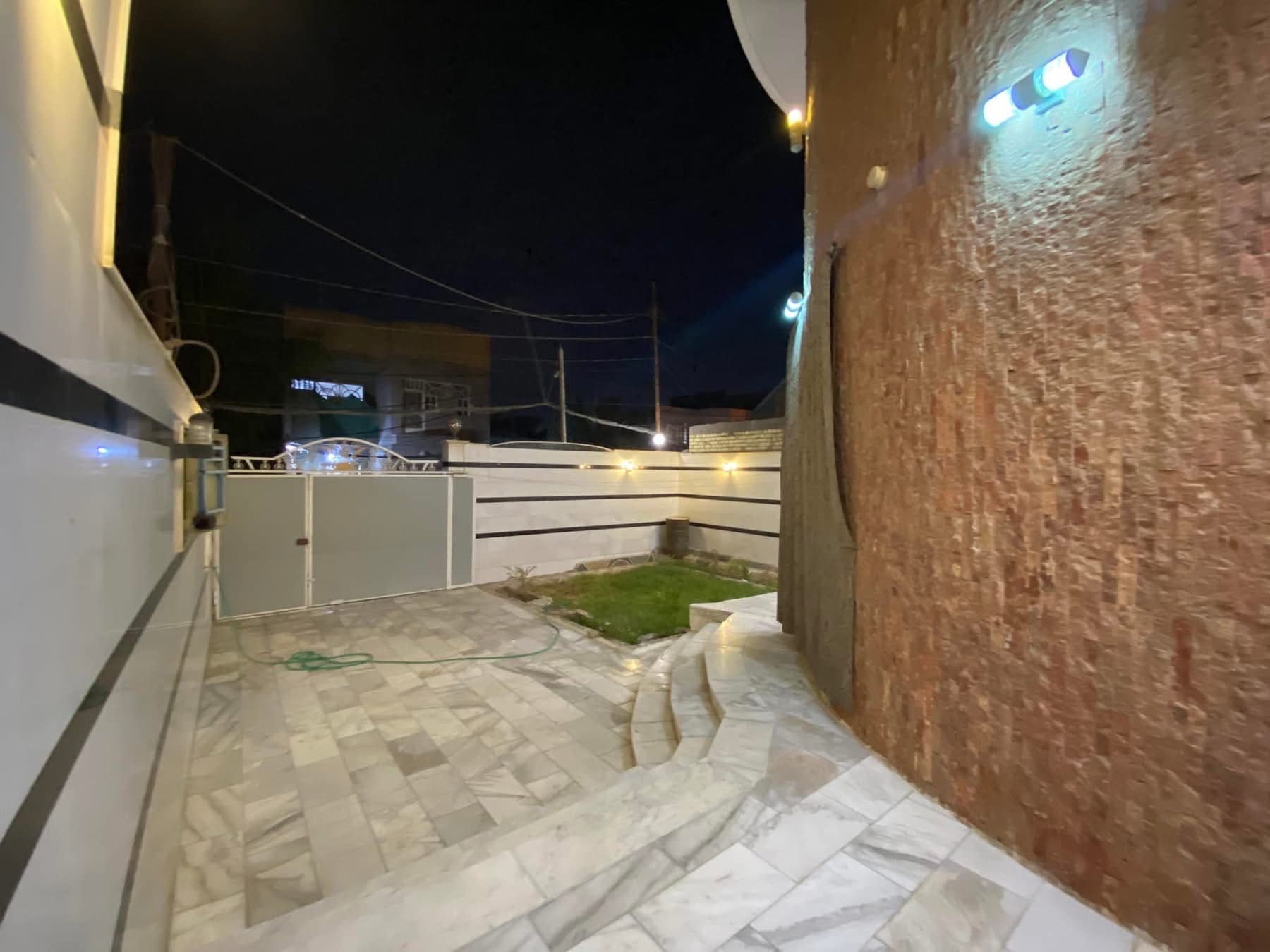 دار للبيع في حي الغدير  - Thumbnail 8