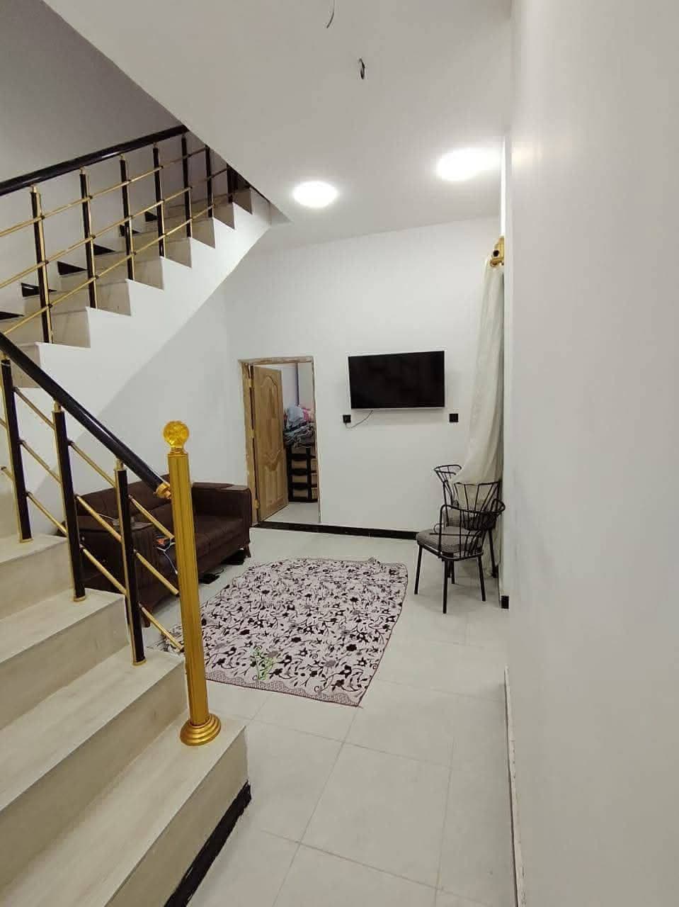 مشتمل للبيع - Image 1