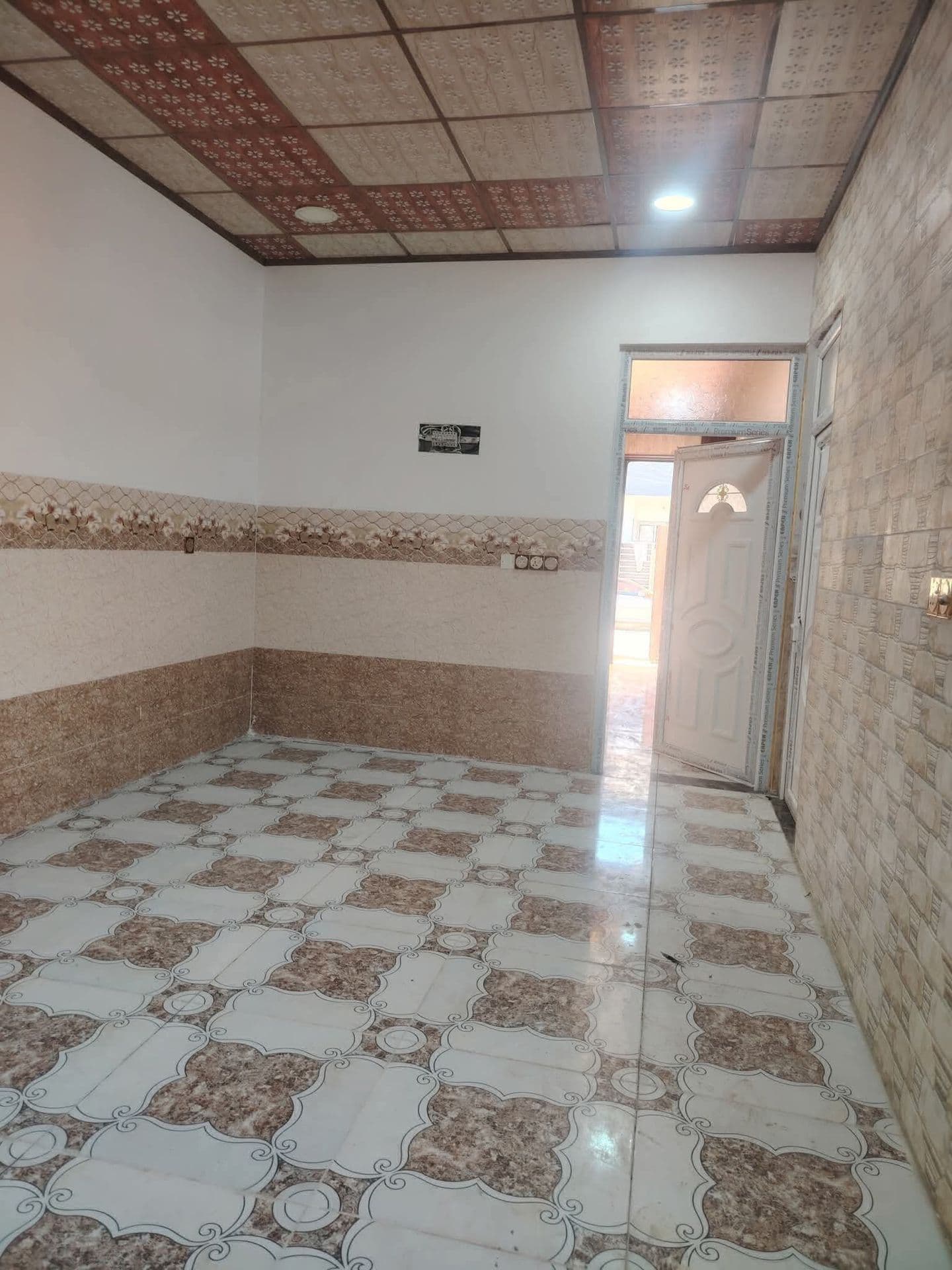 دار للبيع 