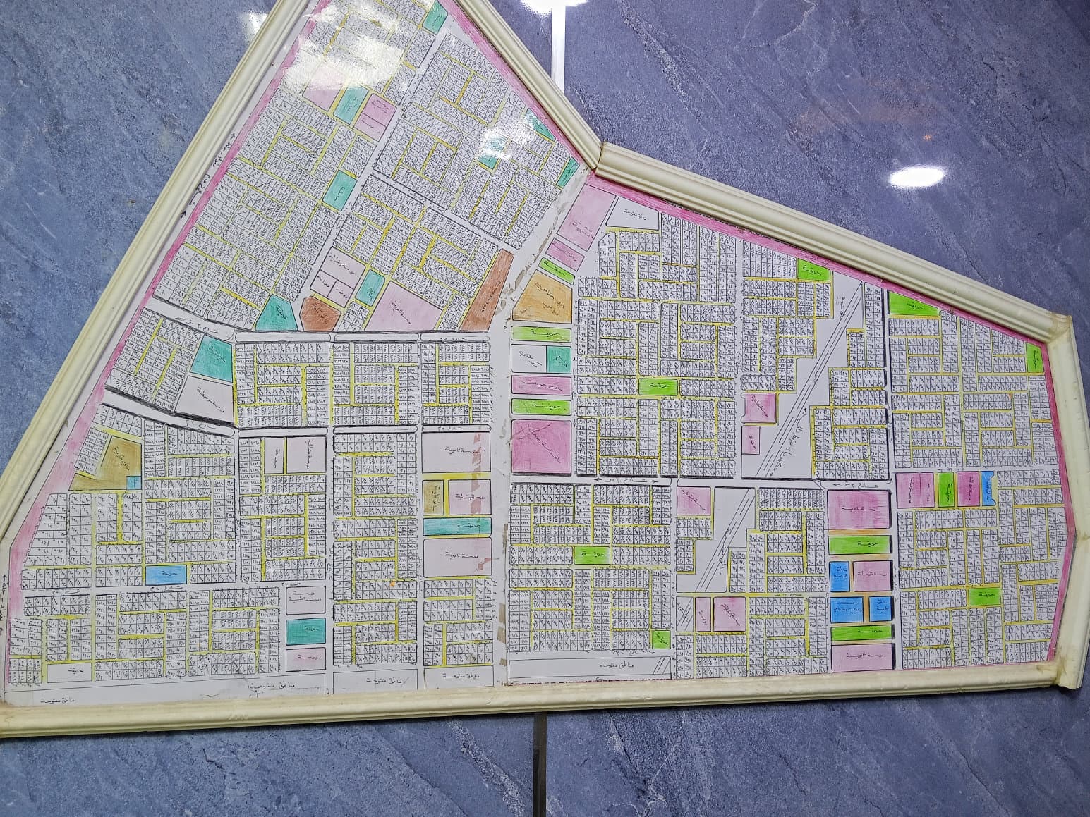 طابقين