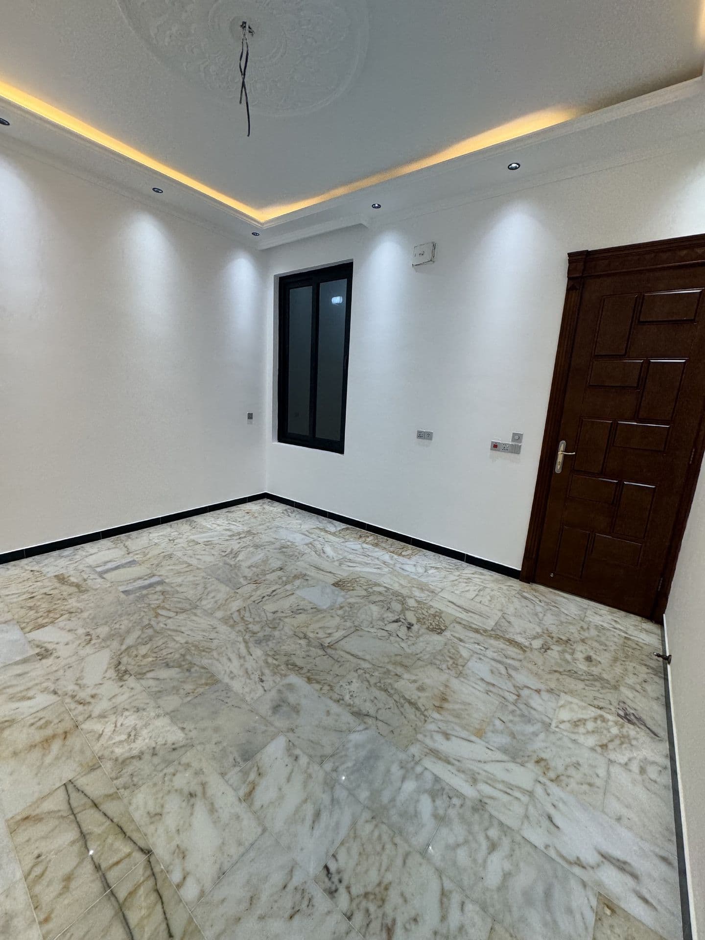 دار طابقين - Image 1