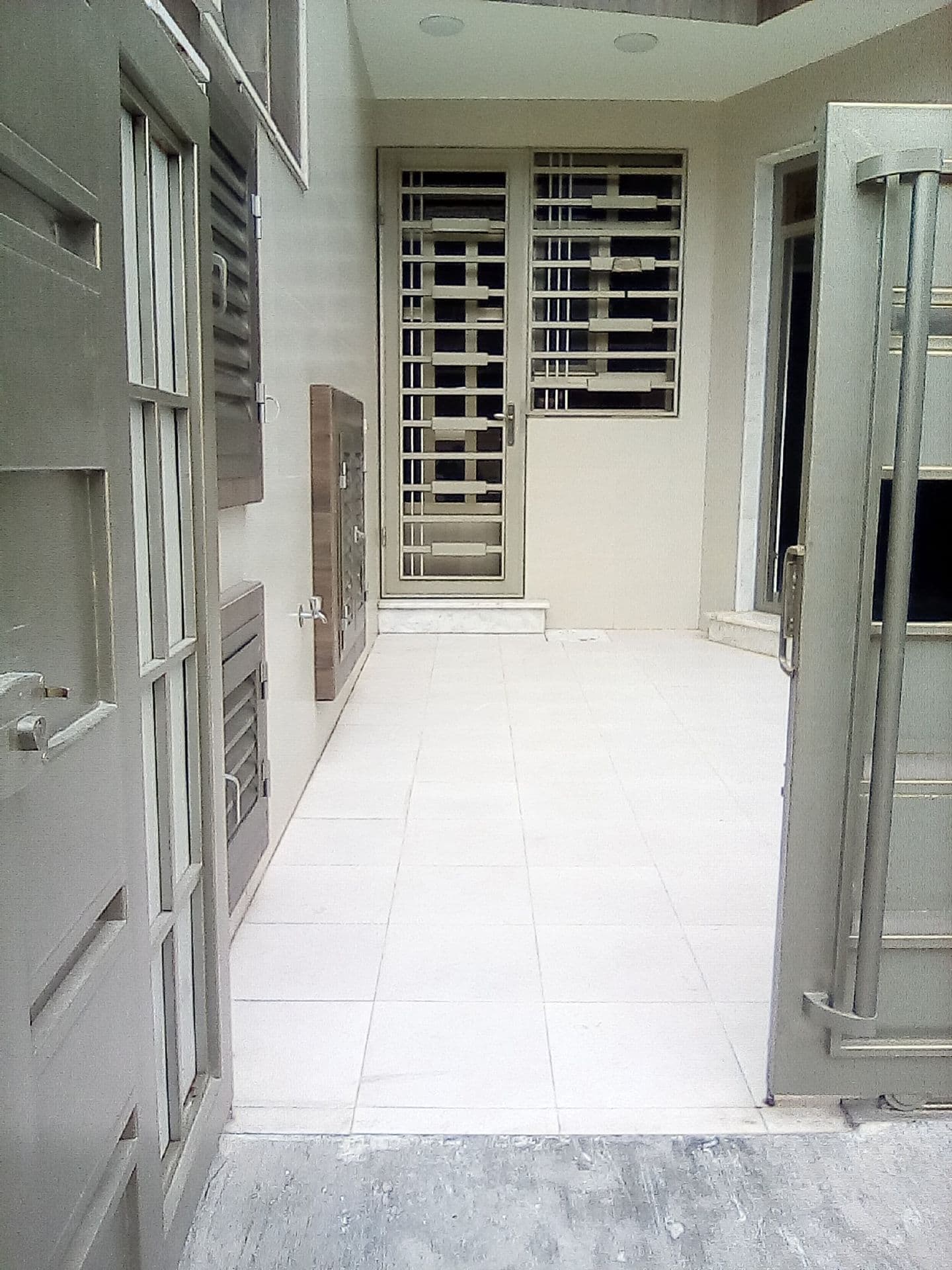 ثلاثه طوابق - Thumbnail 10