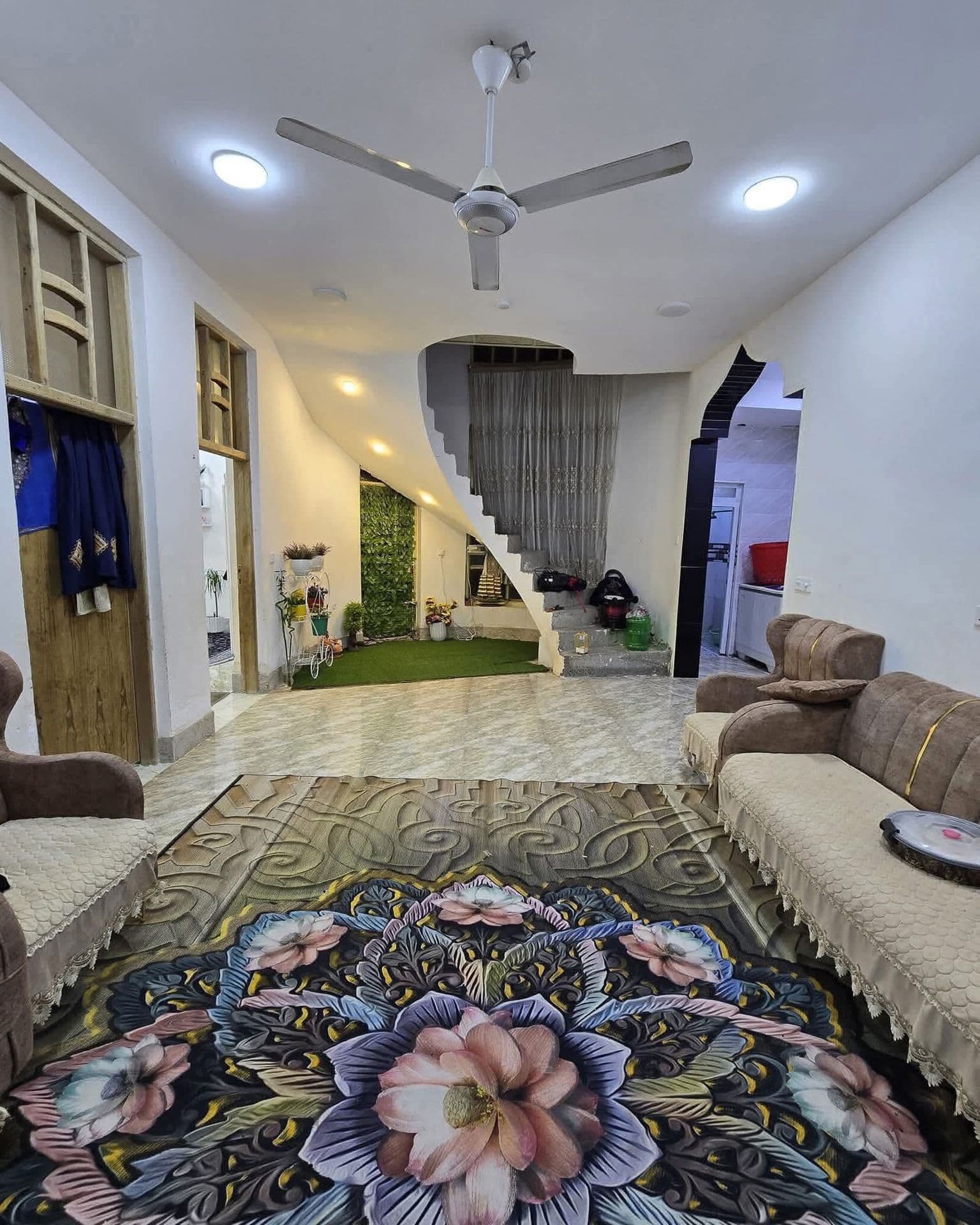 بيت للبيع - Image 1