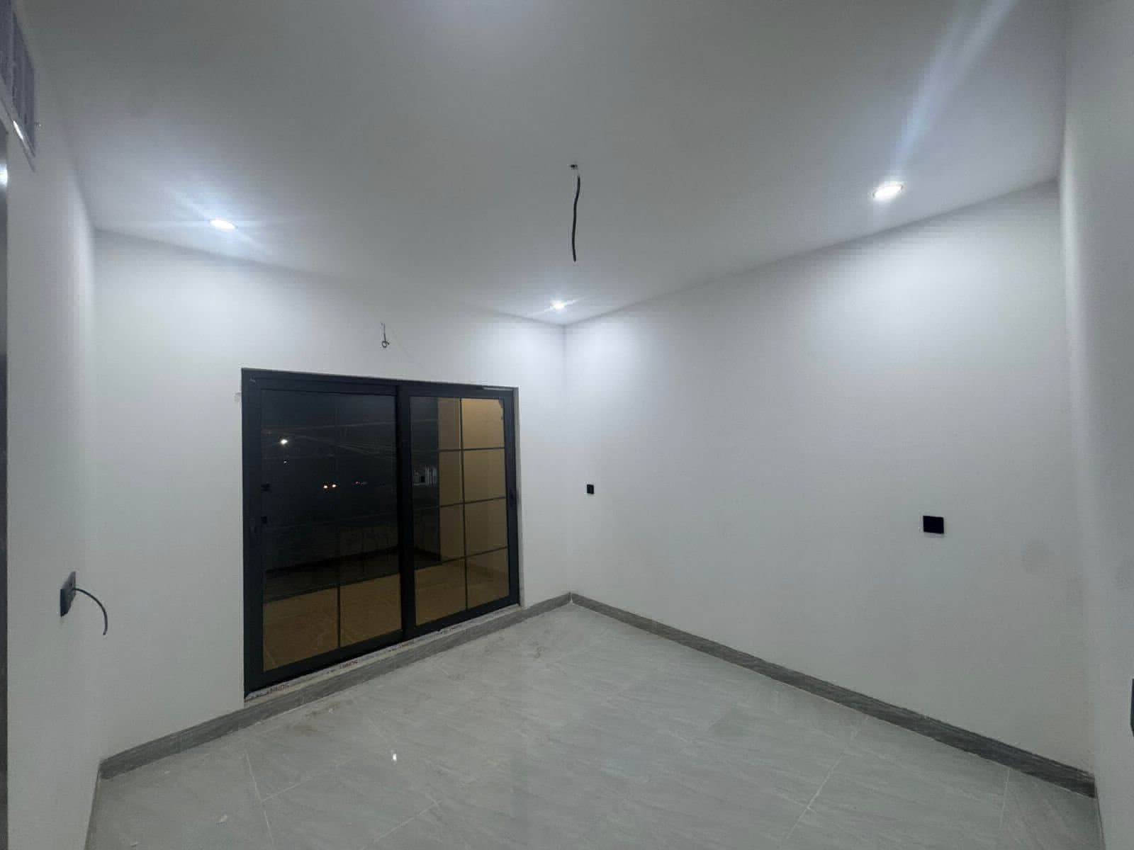 دار للبيع طابو بناء حديث  - Thumbnail 2