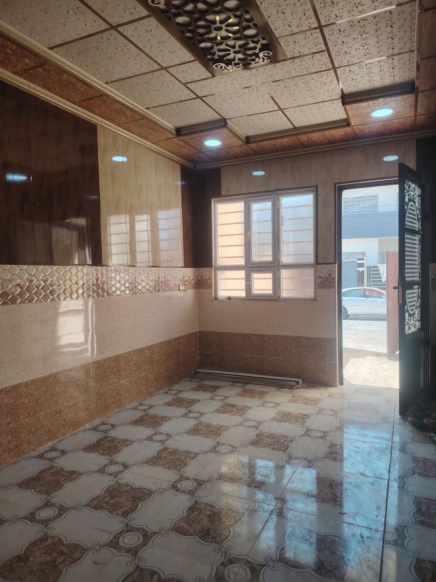 دار للبيع  - 5