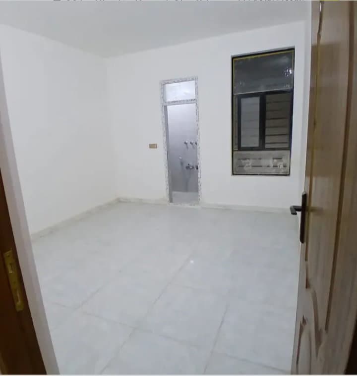 دار للبيع جديد تسليم مفتاح في حي البساتين  - Thumbnail 2