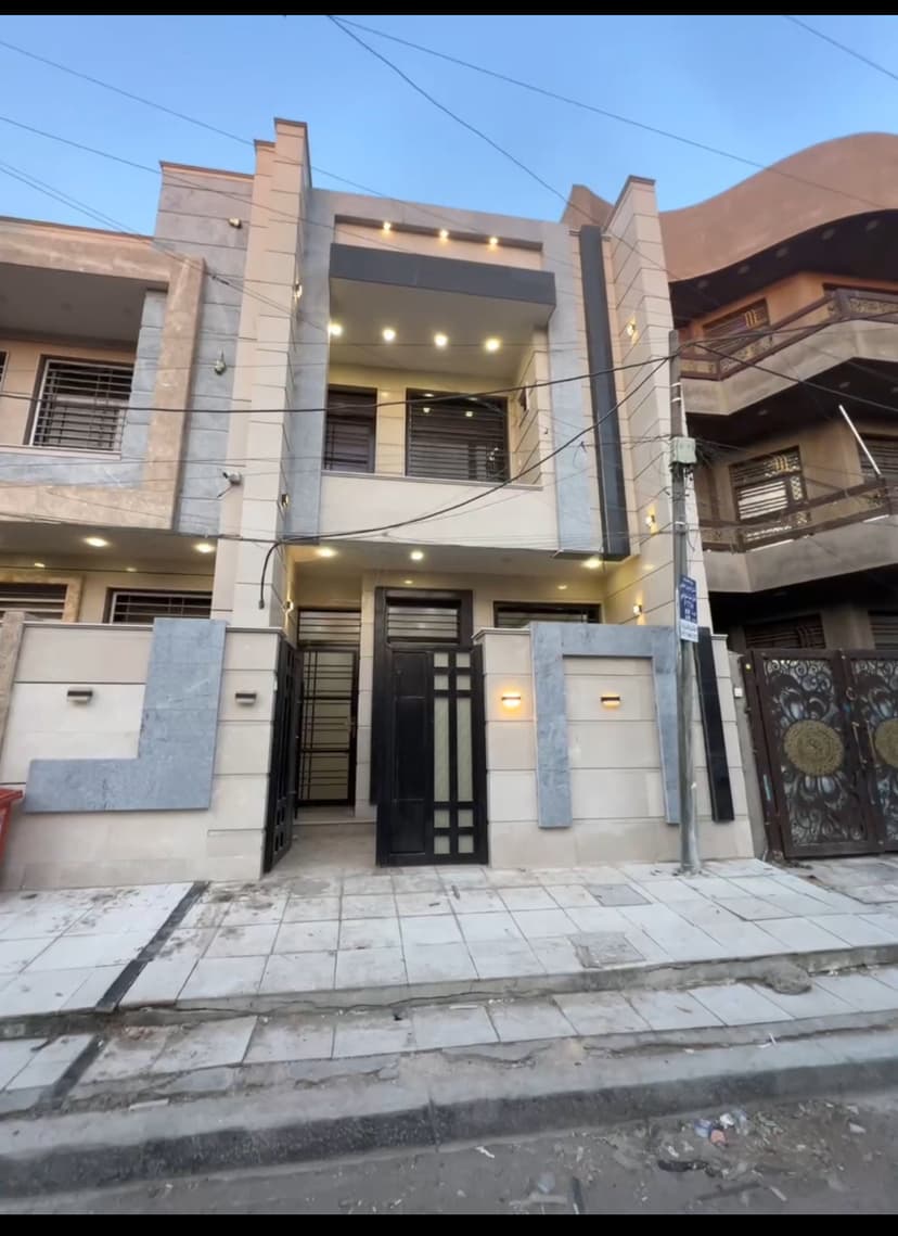 منزل طابقين 