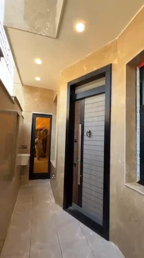 دار للبيع جديد في حي  البساتين الشعب  - Thumbnail 9