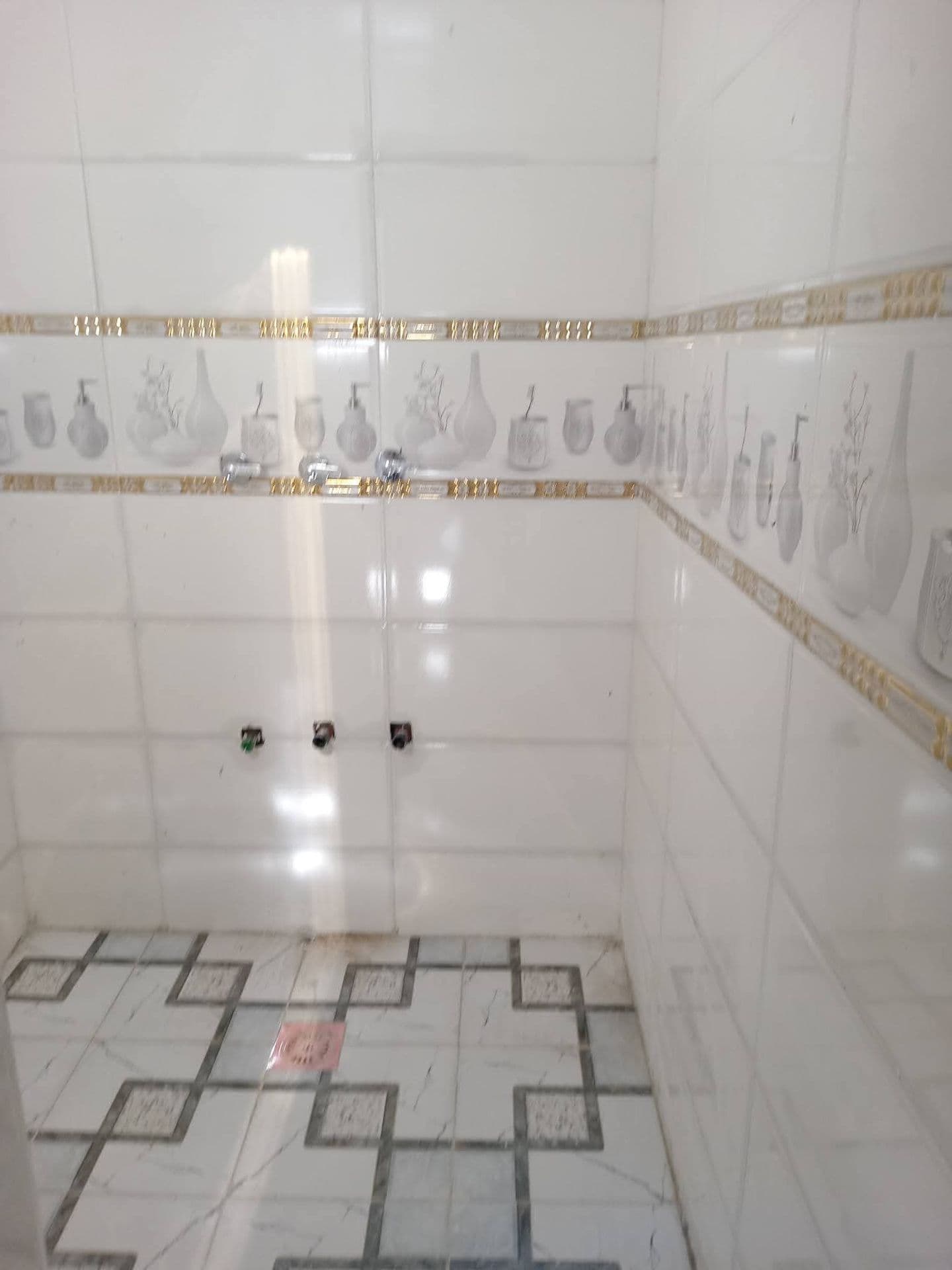 مشتمل للبيع - Thumbnail 4