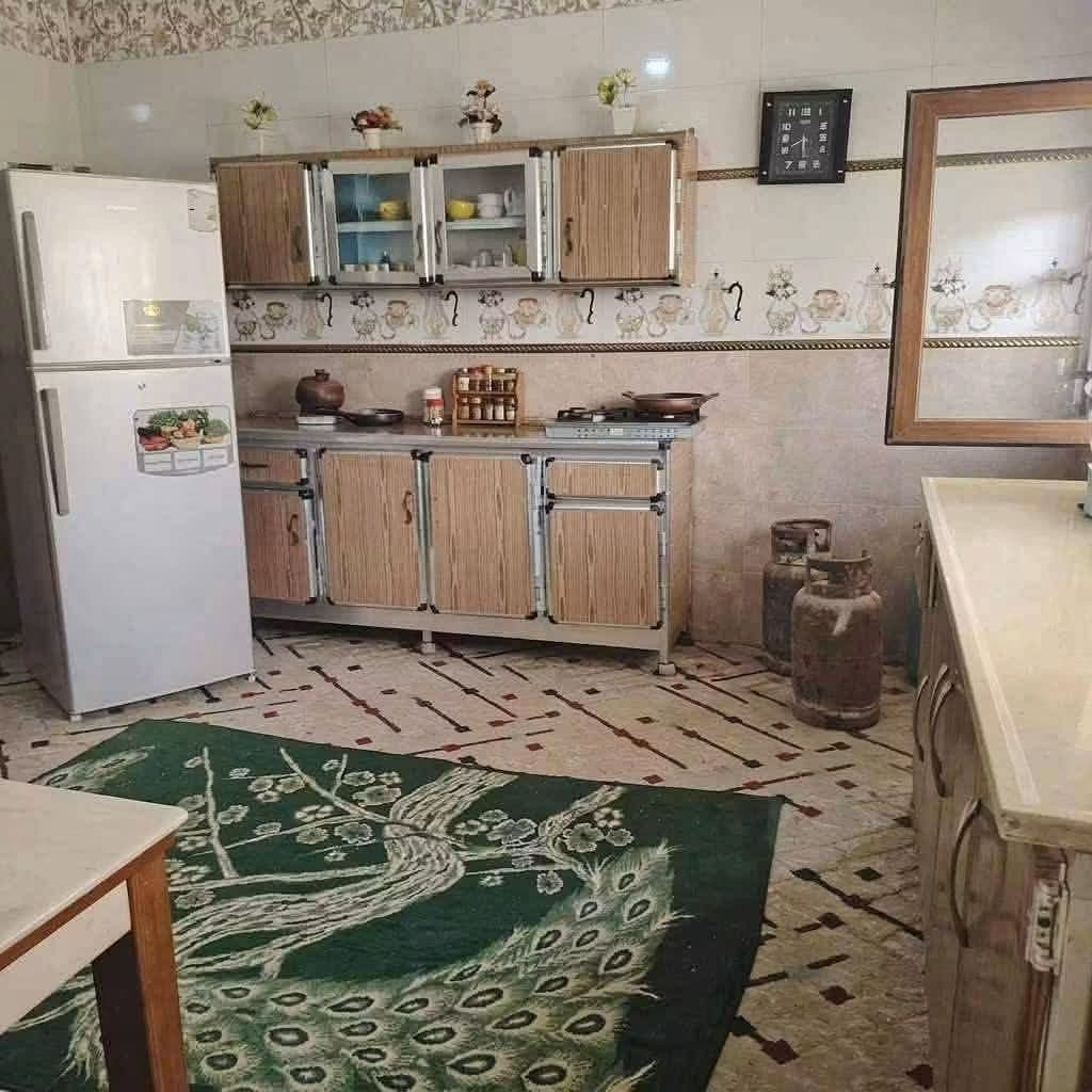 بيت - 4