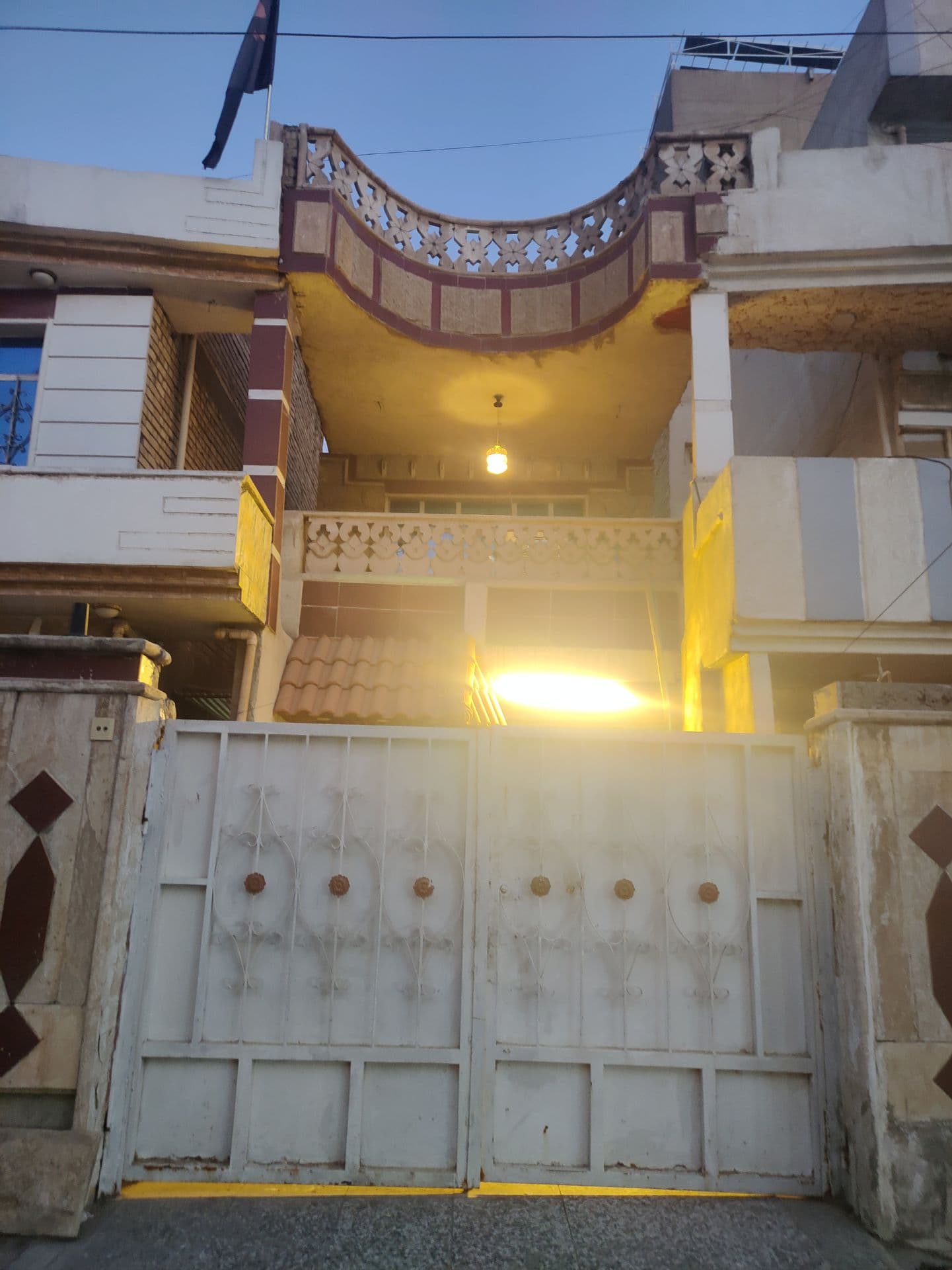 بيت للبيع - Image 1