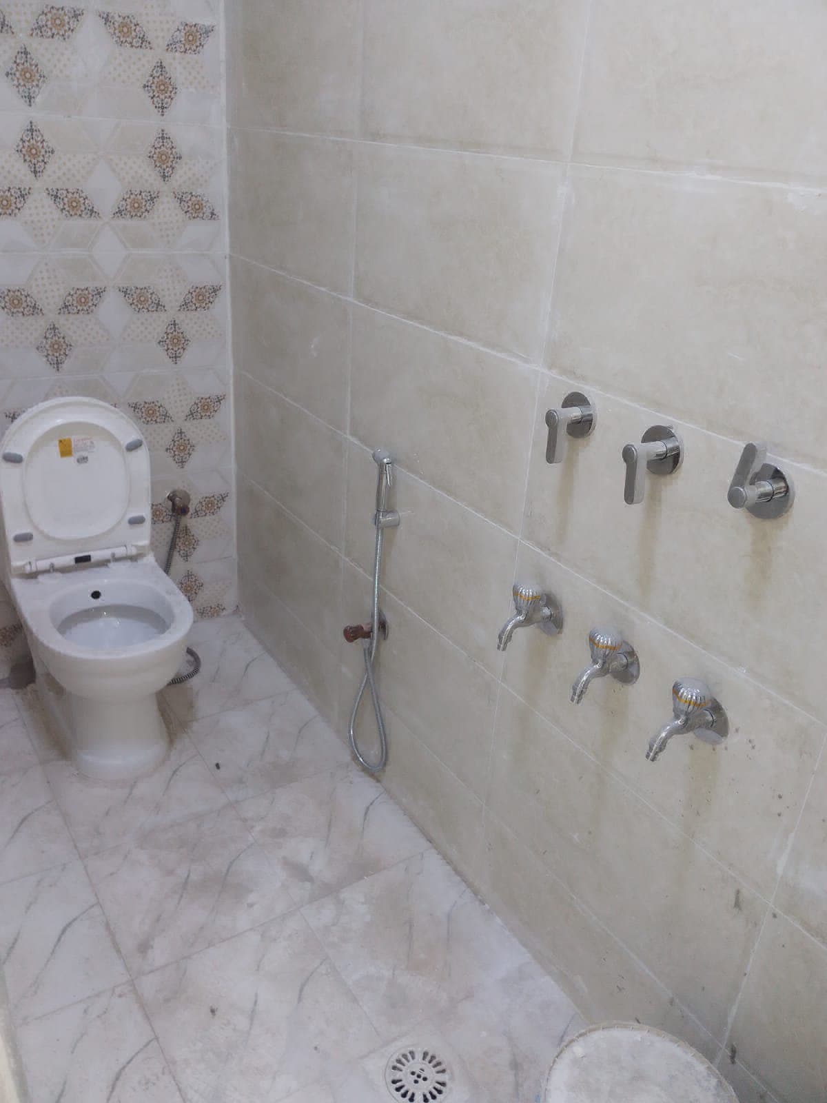 دار زراعي طابقين قرار ٢٥ - Thumbnail 2