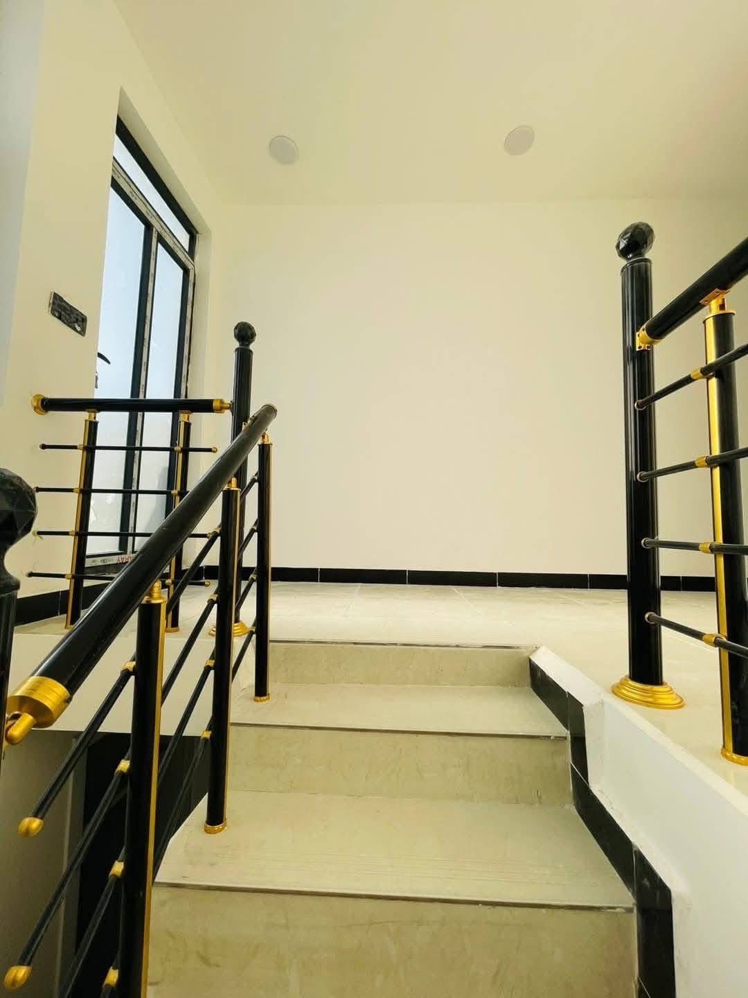 مشتمل للبيع 50 حي الجهاد ديوان المخابرات قرب شارع 60 - Thumbnail 8