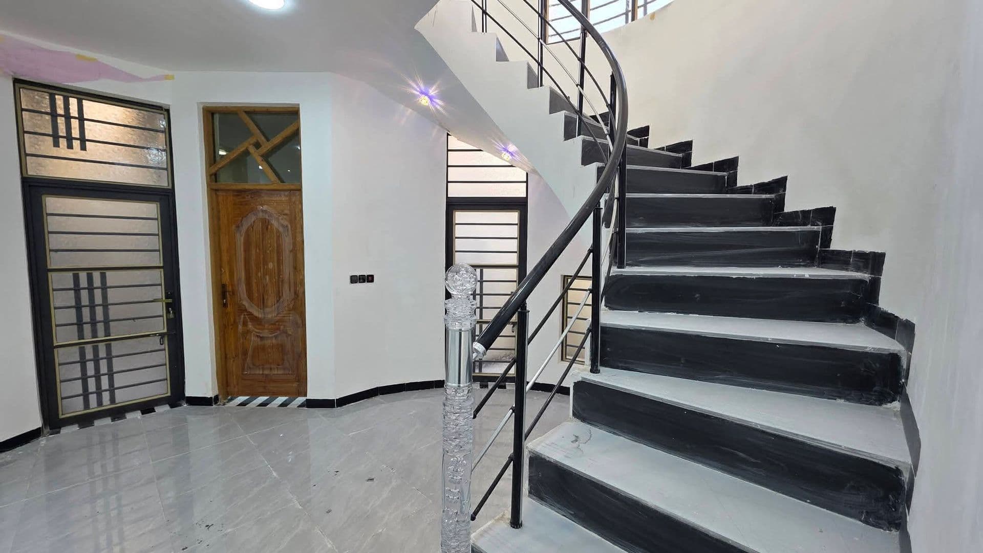 بيت للبيع - Thumbnail 4