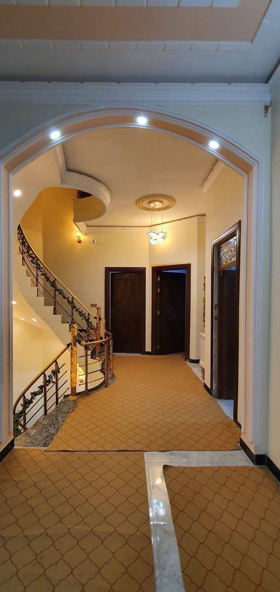 دار طابقين للبيع حي الكفاءات  - Thumbnail 9