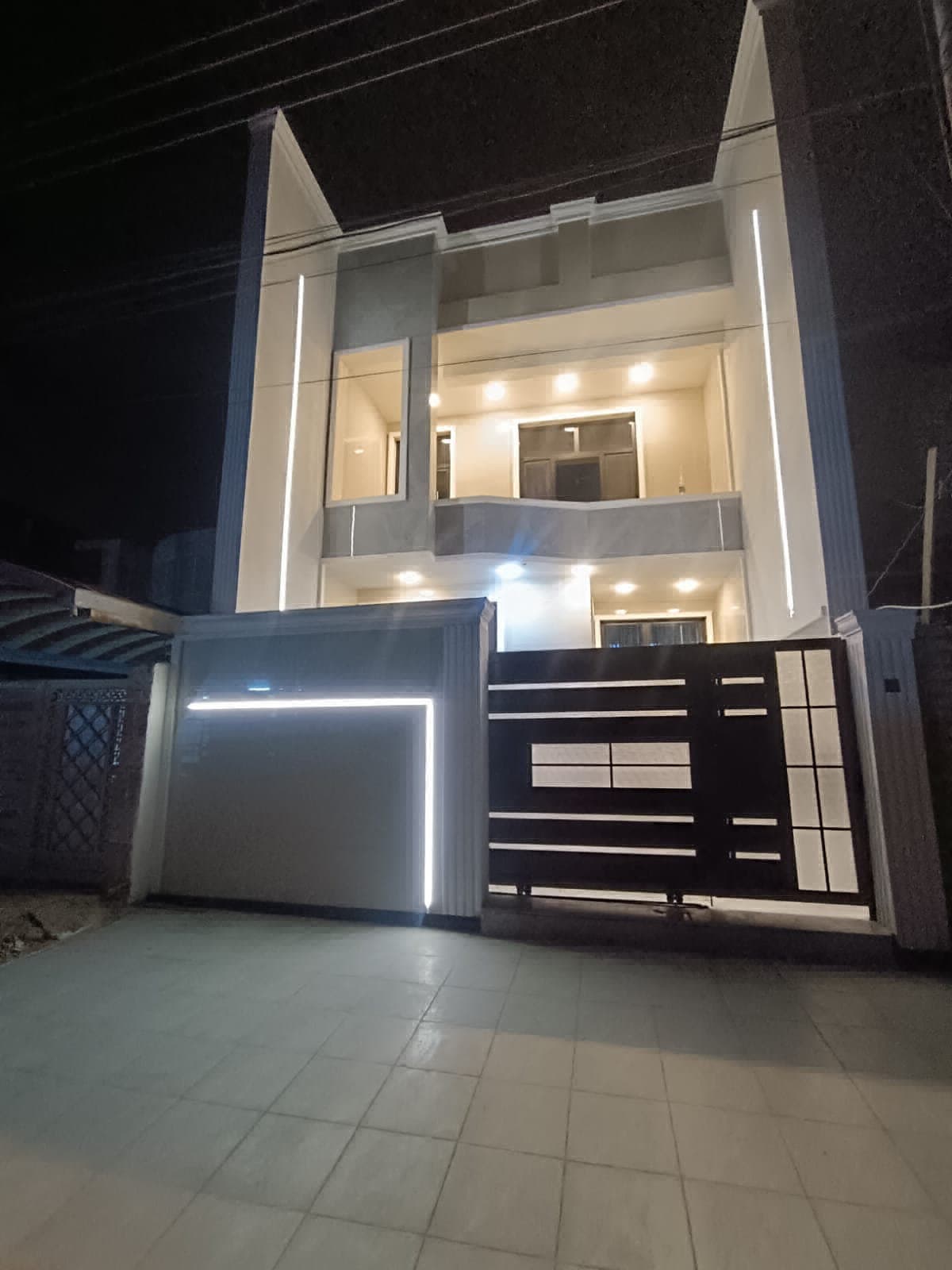 دار طابقين للبيع  - Thumbnail 7