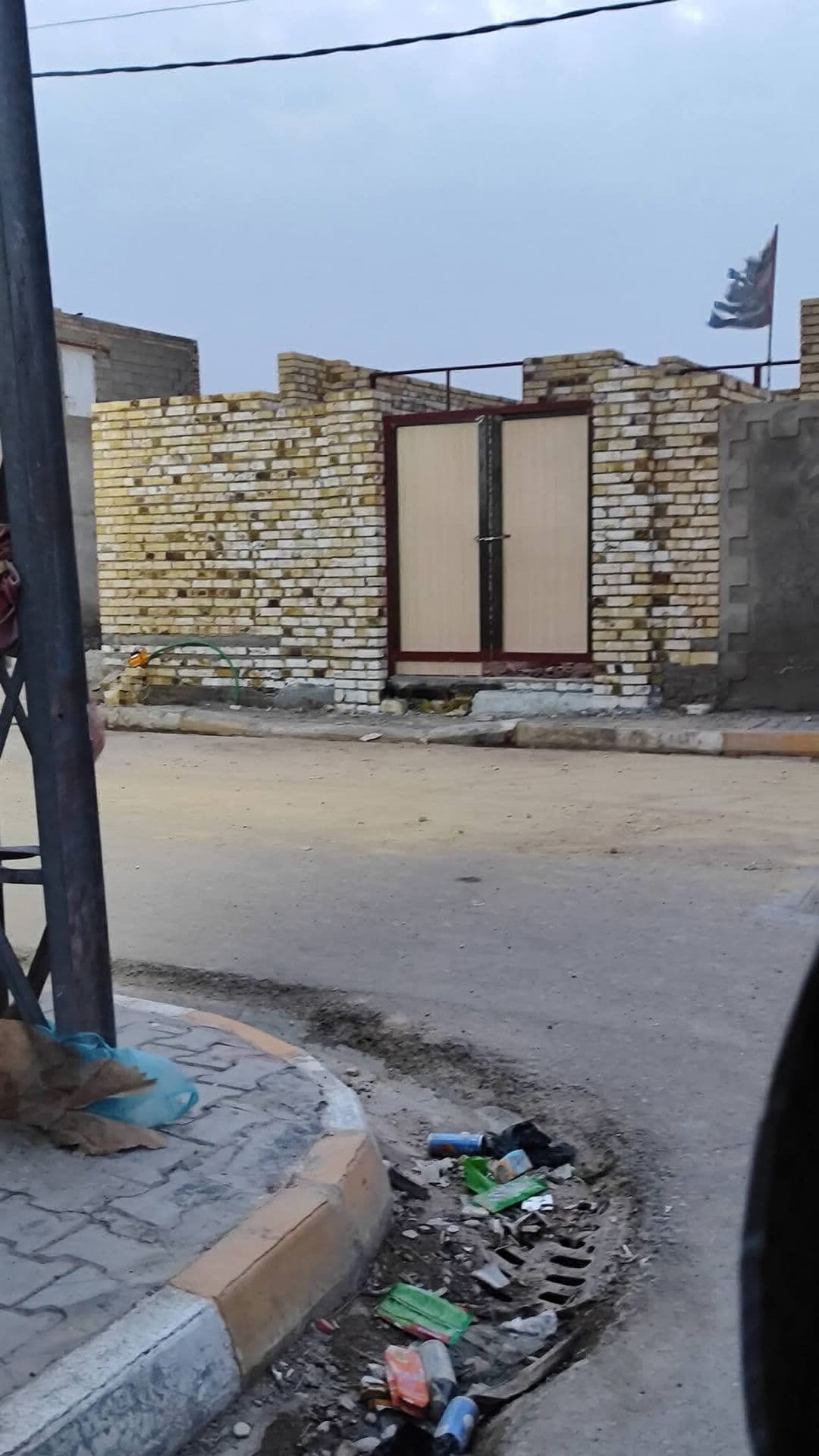 هيكل للبيع