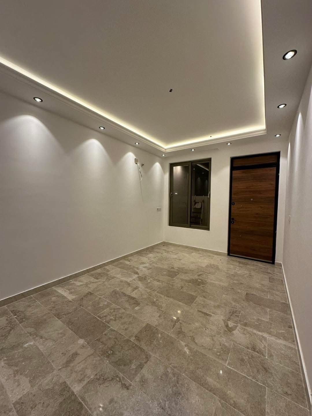 دار للبيع في حي الجهاد الرفاق الثانية خلف اربع شوراع  - Thumbnail 4