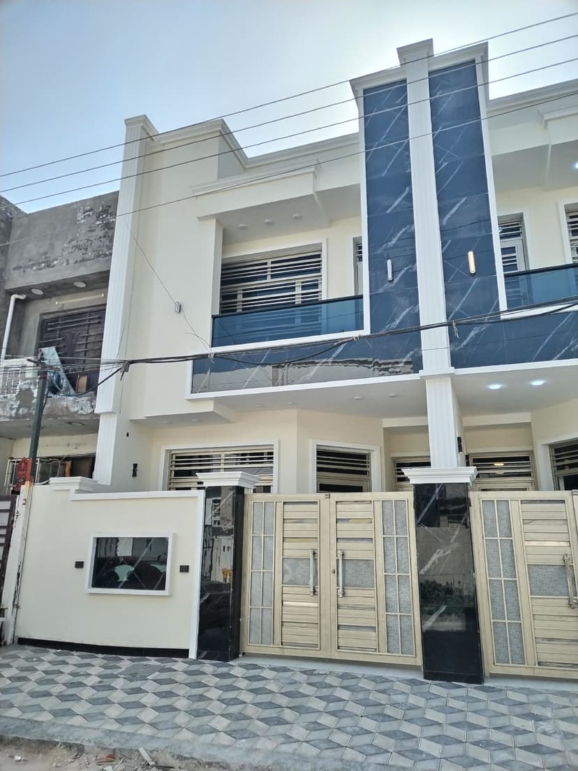 منزل طابقين