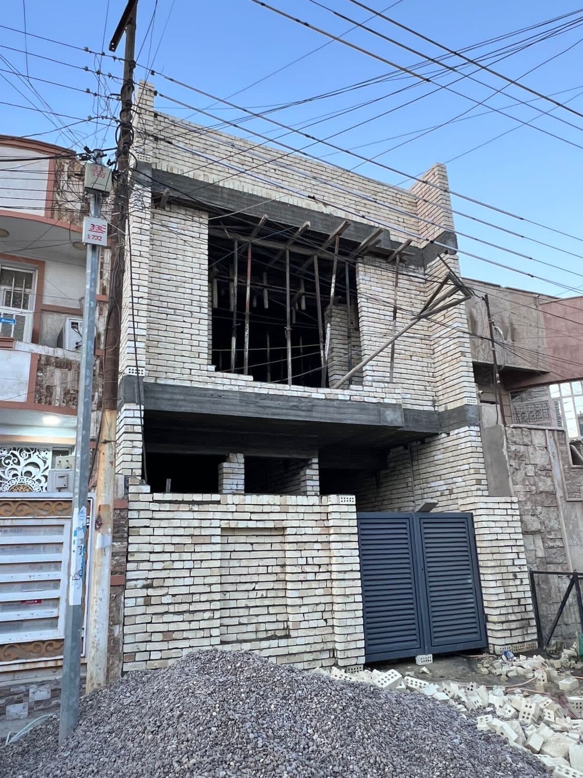 دار للبيع 120متر Vlp ثلاث طوابق 4غرف نوم سويت حي الجهاد الأساتذة  - 2