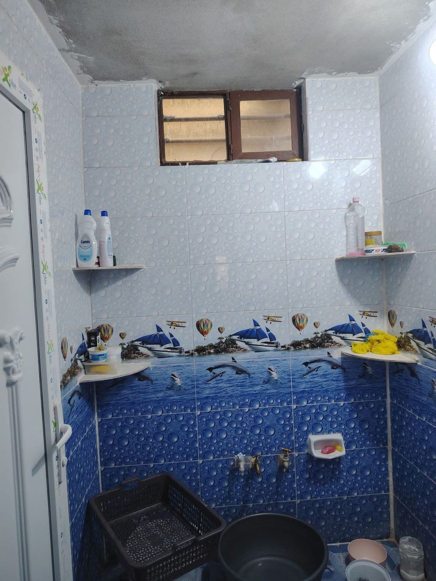 دار للبيع مساحه 100 متر طابقين  ✅موصل حي الانتصار شارع 60خلف جامع الغرباء سند طابوالزهور شرط التحويليتكون من 3 غرف نوم 💤 وهولين واستقبال ومطبخ ومشتملات وبيتونه طابق ثالث كبيره تبليط خدمات كامله 👉👉السعر 74 وبي مجال للاستفسار الاتصال الارقام التاليه 0776885548207503424865@الجميع @إشارة - Thumbnail 4