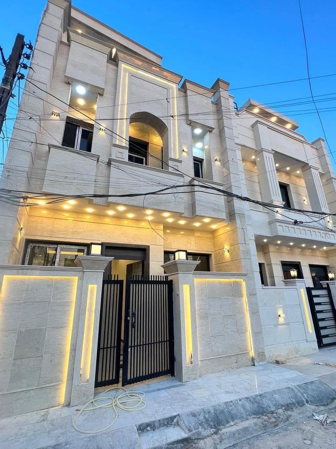 بيت ٥٠ متر ركن  - Image 1