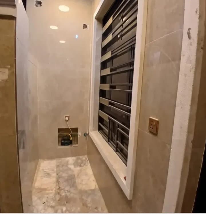 دار للبيع جديد تسليم مفتاح في حي البساتين  - Thumbnail 6