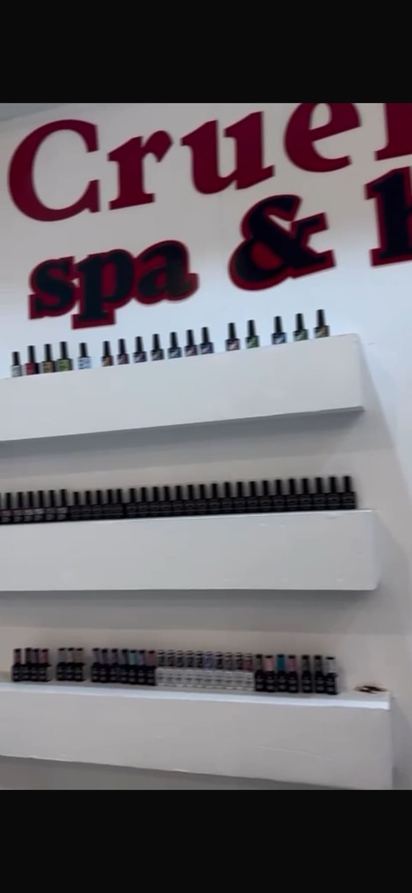 محل للايجار في حي جامعة 